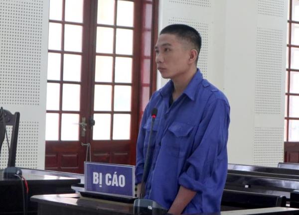 Bị tóm ngay phi vụ đầu