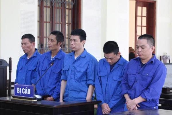 Những gã đàn ông không muốn làm lại cuộc đời