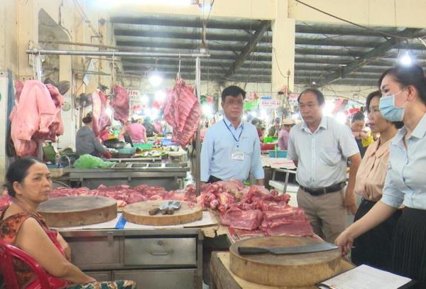 Tăng cường công tác phòng, chống dịch tả lợn Châu Phi tại quận Liên Chiểu