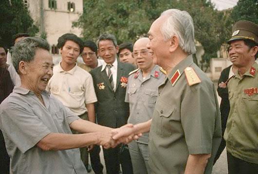 Những lần gặp anh Văn