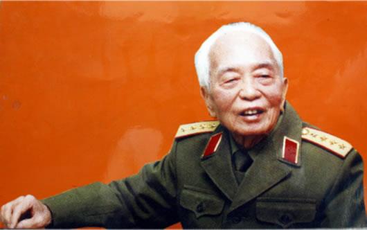 Cả dân tộc hướng về người con kiệt xuất