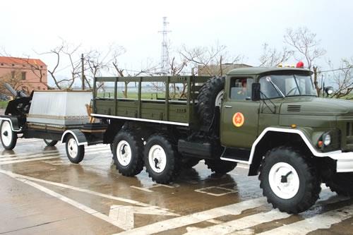 Diễn tập nghi thức di quan Đại tướng Võ Nguyên Giáp từ Sân bay Đồng Hới ra Vũng Chùa