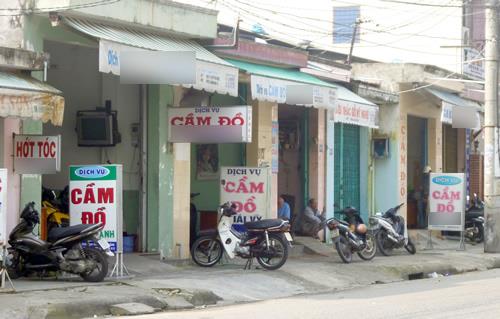 Sóng ngầm cầm đồ