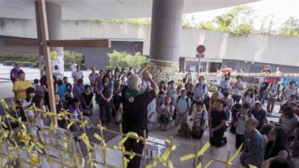 Hồng Kông ngày trở lại