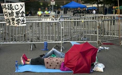 Hồng Kông giảm nhiệt