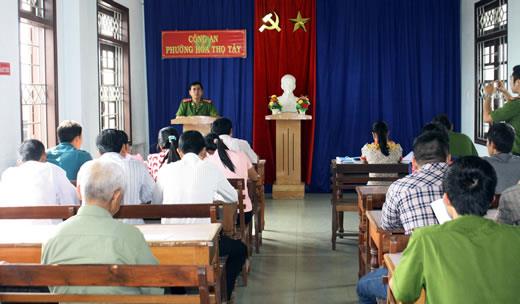 Động viên đối tượng cai nghiện ma túy tại cộng đồng