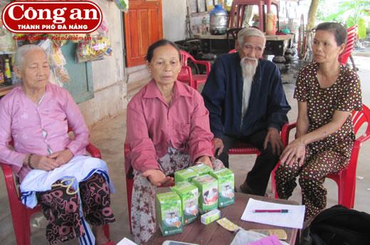 Lừa khám bệnh từ thiện để bán thực phẩm chức năng?