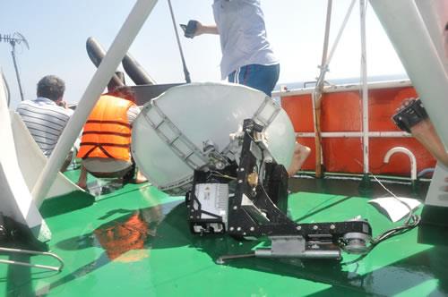 Chuẩn bị đại phẫu cho tàu kiểm ngư HP 926