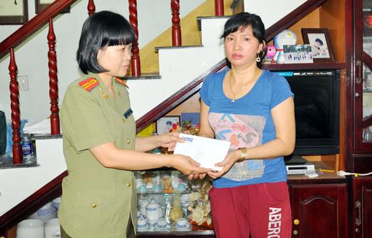 Tiếp tục hỗ trợ ngư dân