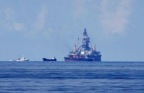 Tường thuật của P.V Báo Công an TP Đà Nẵng từ Hoàng Sa: Tàu Trung Quốc ngày càng manh động