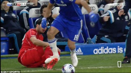 Chelsea thắng, Mourinho vẫn nói càn