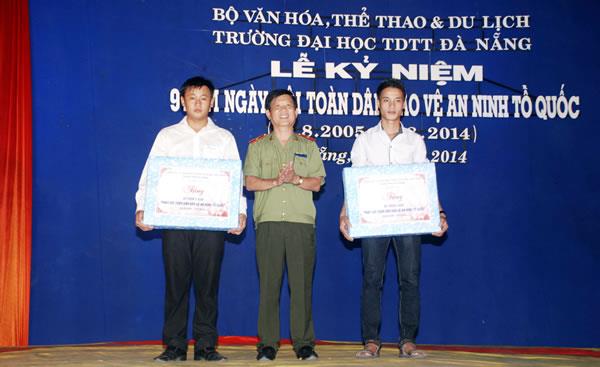 Sinh viên tự quản bảo vệ ANTT