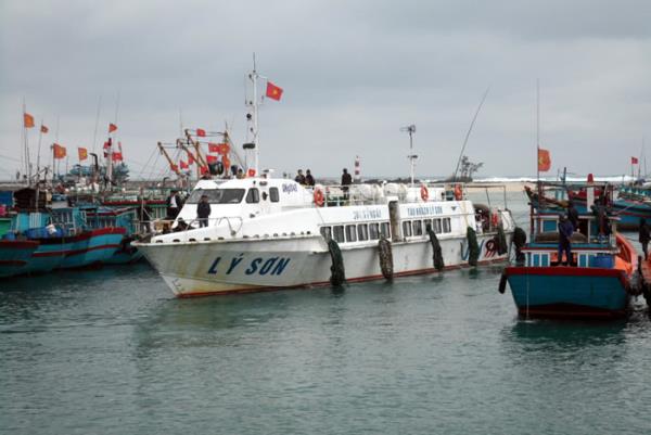 Huyện đảo Lý Sơn (Quảng Ngãi): Đảm bảo lưu thông thuận lợi cho người dân