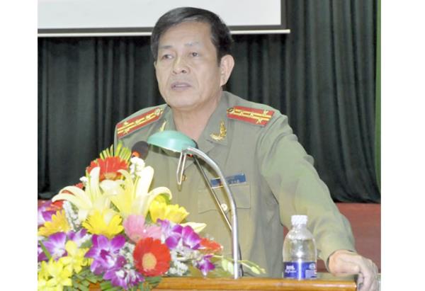 Tiếp tục nghiên cứu, quán triệt và triển khai Luật Thi đua, khen thưởng