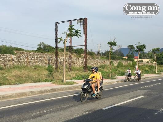 Hệ lụy từ nhữngphế tích 5 sao ở miền Trung