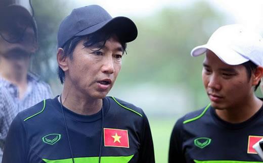 HLV Miura tự tin cùng lúc gách vác ĐTQG và U23 QG