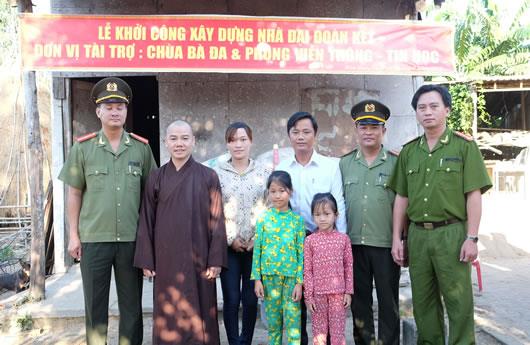 Khởi công xây dựng nhà đại đoàn kết