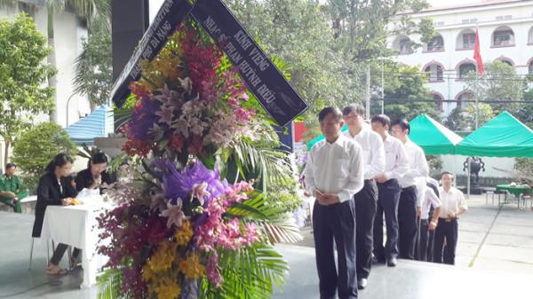 Lãnh đạo TP Đà Nẵng viếng nhạc sĩ Phan Huỳnh Điểu