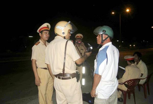 Vì dân phục vụ