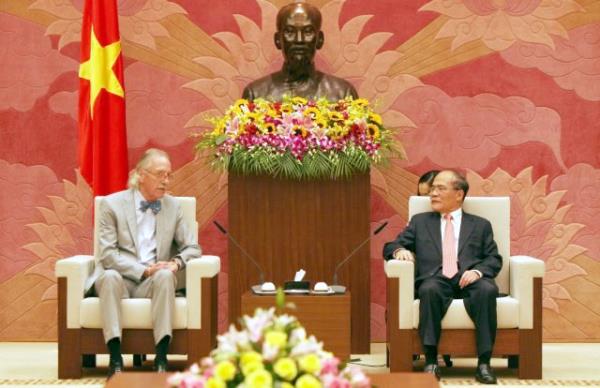 Tiếp tục triển khai đường lối đối ngoại độc lập, tự chủ, đa dạng hóa, đa phương hóa quan hệ và hội nhập quốc tế