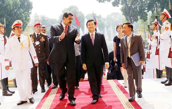 Chủ tịch nước hội đàm với Tổng thống Venezuela
