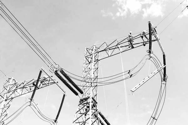 Đóng điện đường dây 110kV phục vụ APEC 2017