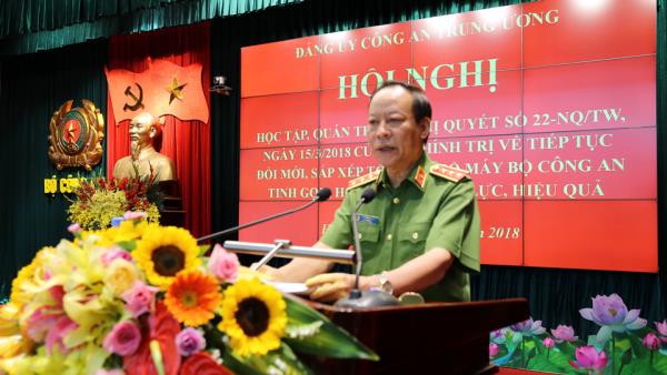 Sắp xếp lại tổ chức bộ máy để Bộ tinh, tỉnh mạnh, huyện toàn diện, xã bám cơ sở