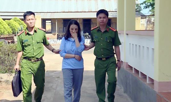 Giả danh Cục trưởng Cục Tình báo để đi lừa đảo