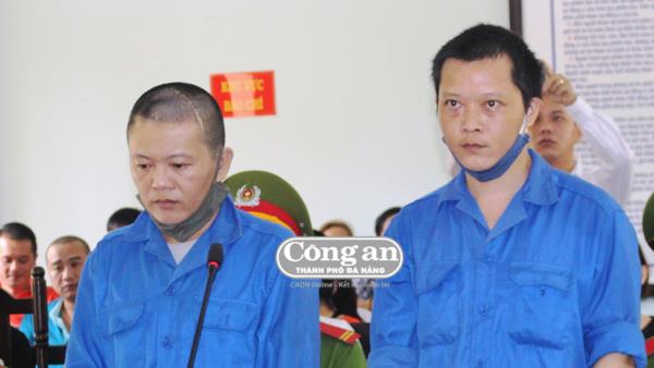 Án mạng xuất phát từ tiếng hát phá nát  đêm khuya