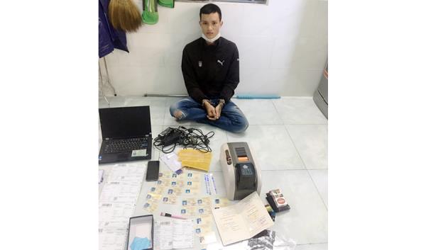 Lực lượng 911 lập công trên đường tuần tra