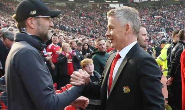 Manchester United - Liverpool: Duyên và nợ