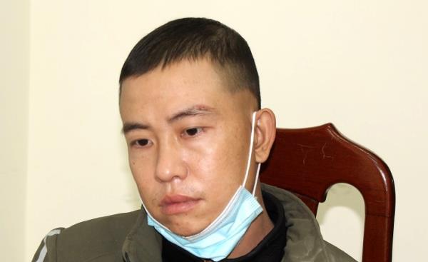 Bắt vụ vận chuyển 12 bánh heroin