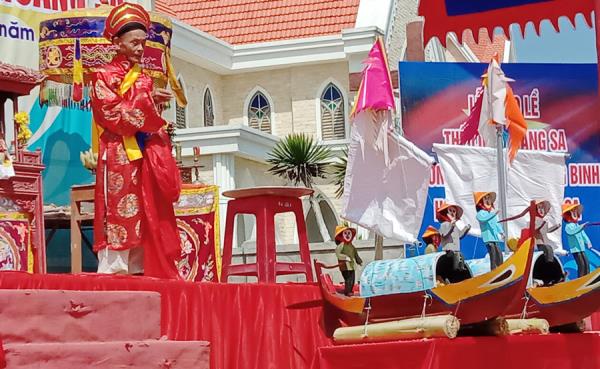 Khai mạc Lễ khao lề thế lính Hoàng Sa