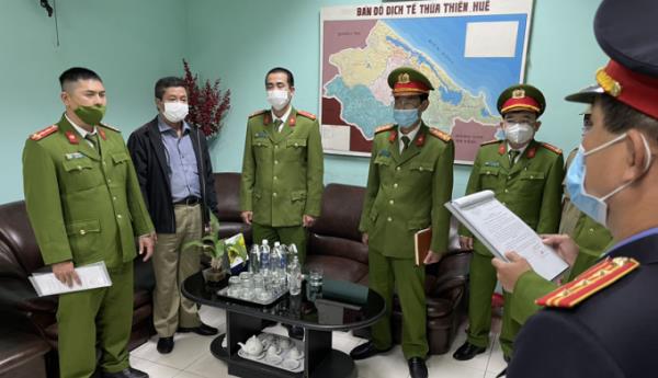 Giám đốc CDC Thừa Thiên Huế bị bắt