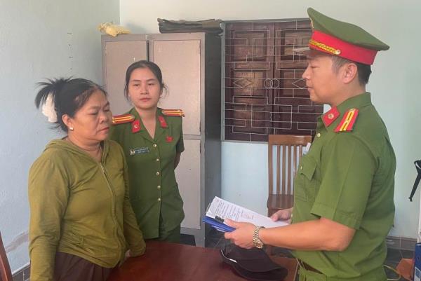Bắt thầy bói lừa đảo
