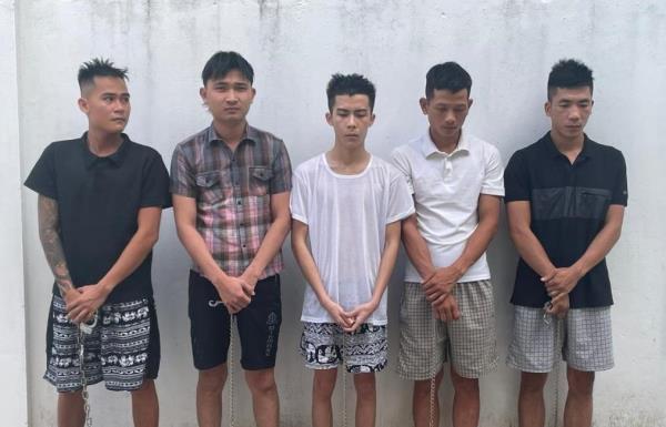 Bắt bay lắc tại Paris