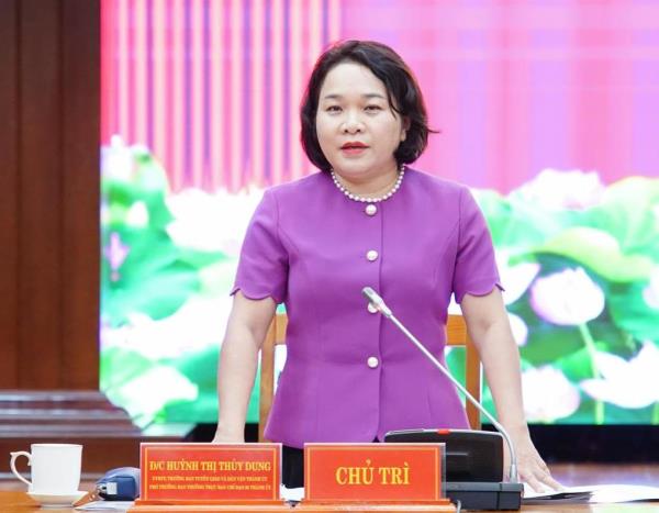 Bảo vệ vững chắc nền tảng tư tưởng của Đảng trong tình hình mới