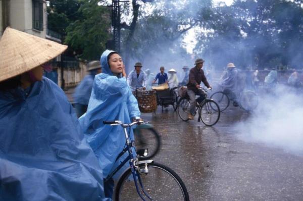 Triển lãm ảnh Giao điểm Việt Nam