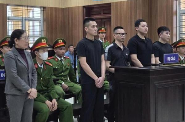 Biến khách sạn thành ổ mại dâm, chủ chứa lĩnh 6 năm tù