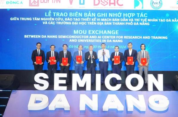 Phát triển nhân lực là cốt lõi để thu hút đầu tư vi mạch bán dẫn