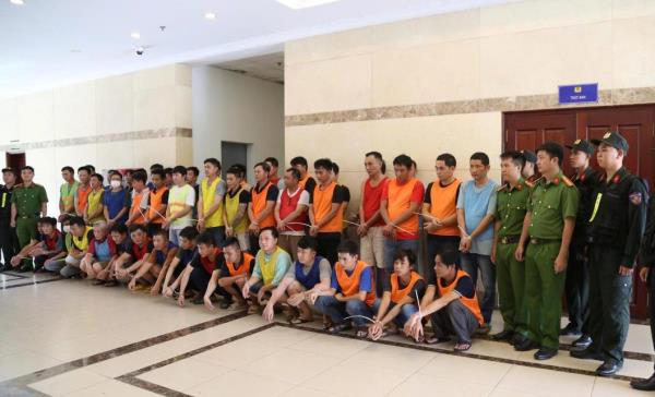 Bắt tạm giam 40 đối tượng liên quan đến đường dây cờ bạc trực tuyến giao dịch hơn 559 tỷ đồng