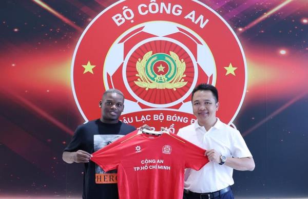 CLB Công an TPHCM chiêu mộ ngoại binh thứ 3