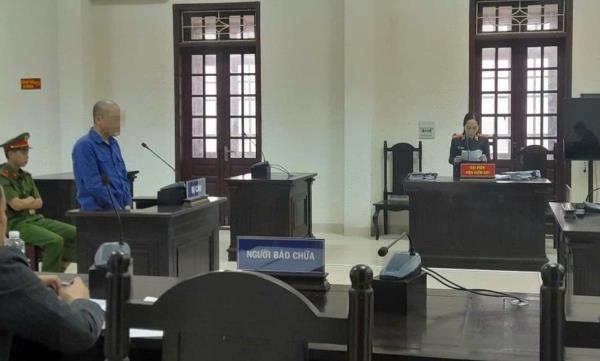 Bị bắt sau gần 13 năm trốn nã, tổng tài tự thú thêm hành vi buôn lậu