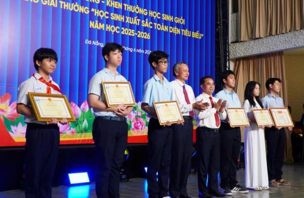 Nguồn lực con người trong kỷ nguyên mới
