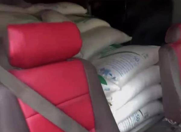 Bắt giữ 50 tấn đường nhập lậu