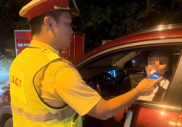 Tăng cường tuần tra, xử lý ma túy lẫn ma men