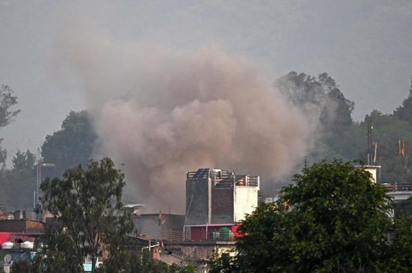 Ấn Độ - Pakistan leo thang xung đột qua biên giới