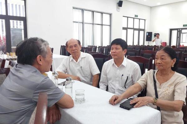 Trật tự vỉa hè và câu chuyện Gánh bún nuôi cả nhà