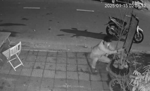 Mai tặc ra tay ngày cận Tết