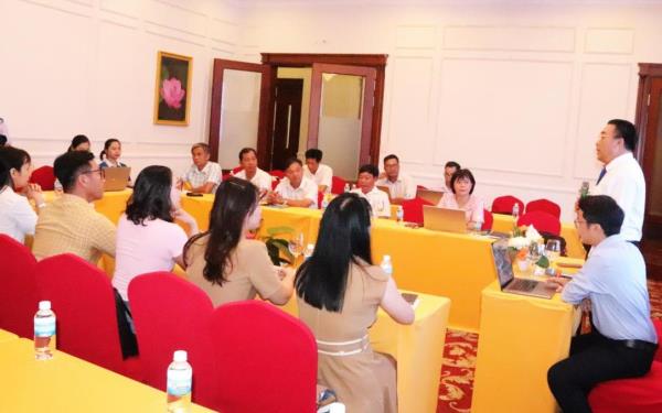 Khai giảng lớp bồi dưỡng nghiệp vụ báo chí về kỹ năng số và ứng dụng AI